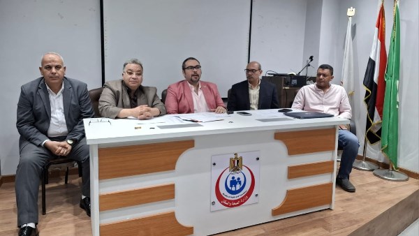 وكيل صحة الشرقية يجتمع بمديري المستشفيات لتقييم الموقف المالي وتحسين الخدمات