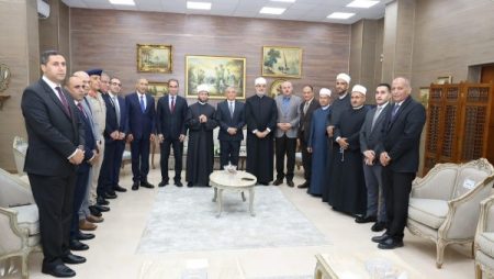 احتفالا بالعيد القومي لـ الإسماعيلية.. المحافظ يستقبل مفتي الجمهورية ووزير الأوقاف