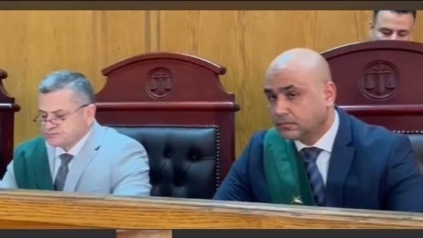 السجن المشدد 10 سنوات لثلاث متهمين بتزوير عقود بيع والاستيلاء على عمارتين بالمنيل