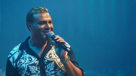 رامي صبري يوجه رسالة غامضة في أحدث ظهور