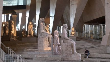 تتويجًا لسنوات من العمل.. العالم على موعد لافتتاح أضخم صرح ثقافي وأثري مخصص لحضارة واحدة