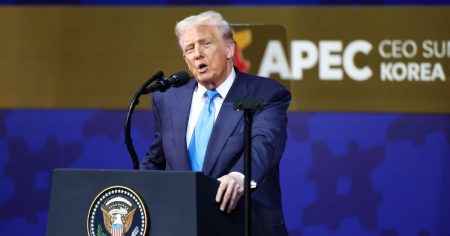 ترمب يعلن التوصل إلى اتفاق تجاري مع كوريا الجنوبية