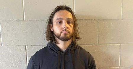 القبض على المشتبه به في حريق باسيفيك باليساديس جوناثان ريندركنخت بعد 9 أشهر من الحريق