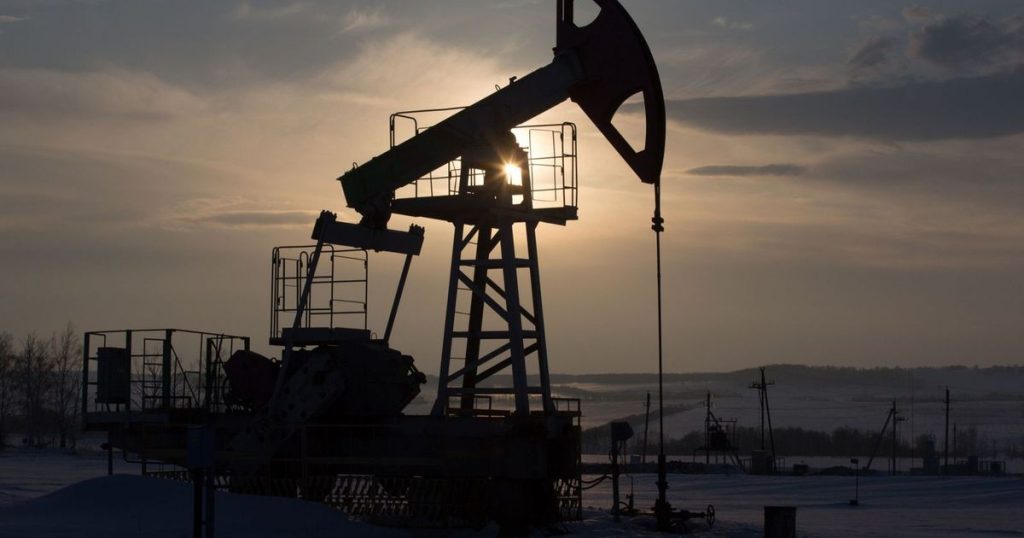 أسعار النفط تستقر مع ترقب الأسواق لمشتريات الهند والصين