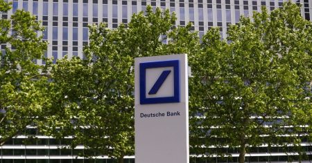 دويتشه بنك: السعودية ستقود سوق الطروحات بالمنطقة العامين القادمين