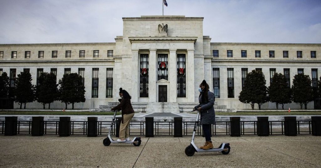 الفيدرالي الأميركي وبنك كندا يتأهبان لخفض أسعار الفائدة