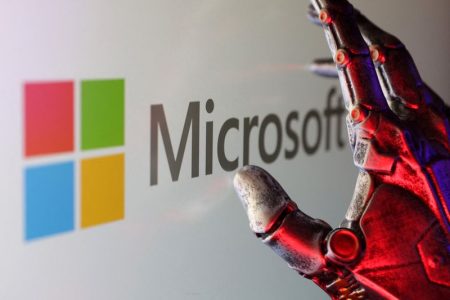 تتفاعل وول ستريت مع صفقة Microsoft وOpenAI الجديدة