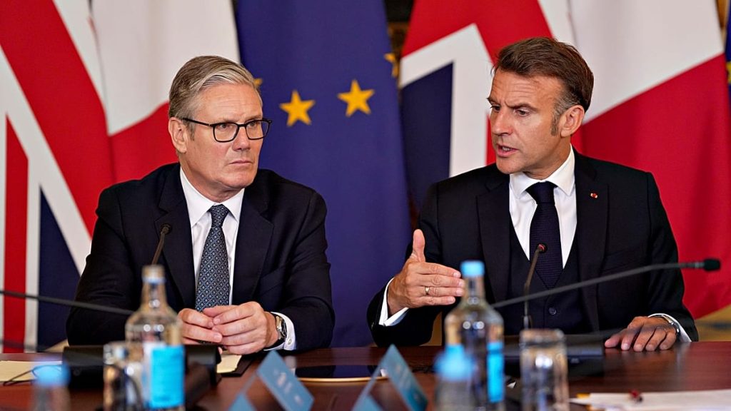 فرنسا والمملكة المتحدة تؤكدان على ضرورة قوة متعددة الجنسيات لأوكرانيا ما بعد الحرب.