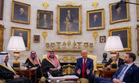 ولي العهد وبايدن يناقشان الأمن الإقليمي والدولي