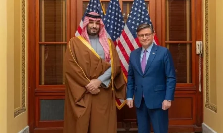 ولي العهد يبحث القضايا الإقليمية مع رئيس البرلمان الأمريكي