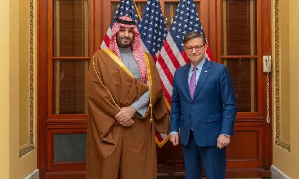 ولي العهد يبحث القضايا الإقليمية مع رئيس البرلمان الأمريكي