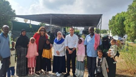 من القاهرة إلى جيبوتي.. قافلة أمل مصرية لضعاف السمع بالقارة السمراء