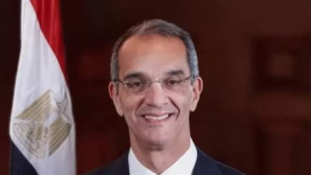 وزير الاتصالات: لدينا أسرع انترنت في إفريقيا للعام السادس على التوالي