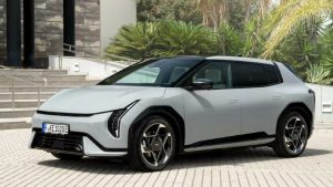 سعر كيا EV4 GT موديل 2026 في السعودية