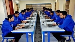 إلحاق معامل ومنشآت للتدريب أو الإنتاج بكل مدرسة تكنولوجية بقانون التعليم