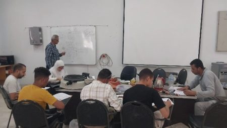 محافظ أسيوط: تدريبات مجانية لتأهيل الشباب لسوق العمل