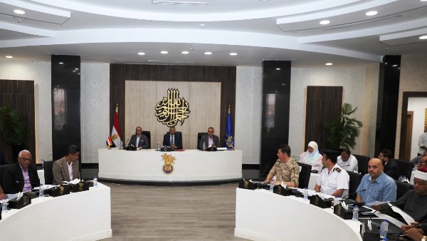 محافظ أسوان يحظر مشاركة العاملين بالمحافظة والمحليات في الدعاية الانتخابية