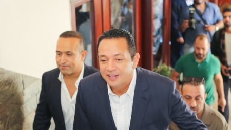 رسميا.. محمد سلامة يفوز برئاسة الاتحاد السكندري بالتزكية بعد انسحاب المنافس