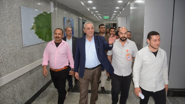محافظ الغربية في جولة مفاجئة بمستشفى طنطا العام الجديد ومحور محلة منوف لمتابعة المشروعات التنموية والخدمات الصحية على أرض الواقع محافظ الغربية في جولة مفاجئة بمستشفى طنطا العام الجديد ومحور محلة منوف لمتابعة المشروعات التنموية والخدمات الصحية على أرض الواقع