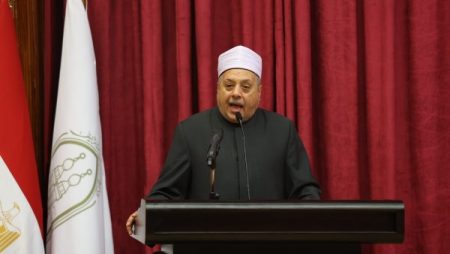 رئيس قطاع المعاهد للطلاب الوافدين: أنتم سفراء الأزهر في نشر سماحة الإسلام