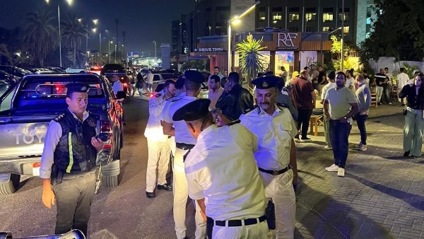 لا تهاون مع الخارجين عن القانون.. شاهد أكبر حملة أمنية على مناطق القاهرة الجديدة