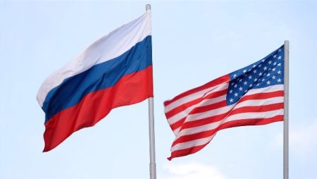 خبير روسي: موسكو وواشنطن ستخطران بعضهما البعض في حالة استئناف التجارب النووية