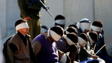 حماس تعلق على منع الصليب الأحمر من زيارة الأسرى الفلسطينيين بسجون الاحتلال