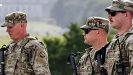 قاضي أمريكي: إرسال الحرس الوطني إلى بورتلاند بولاية أوريجون غير قانوني