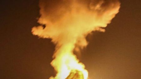 سلسلة من الغارات الإسرائيلية على المناطق الشرقية في غزة