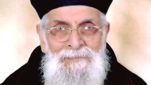 عمر حافل بالخدمة والإيمان.. وفاة القمص بنيامين نسيم بطهطا