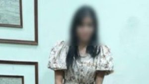 ضبط فتاة تمارس الأعمال المنافية للآداب بتطبيق هاتفي في الإسكندرية