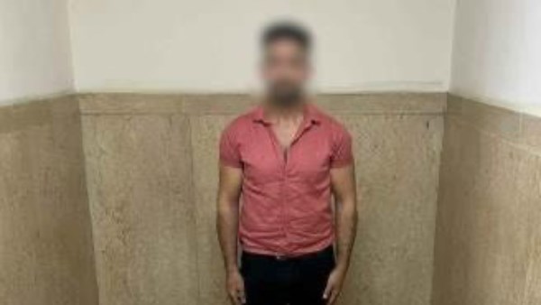 لترهيب أهل طليقته.. مالك محل يصور نفسه بسلاح أبيض وبندقية صيد