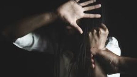 عنتيل مدرسة بفيصل.. تفاصيل المكالمات الجنسية مع الطالبات وسر السقوط| خاص