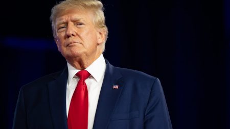 ترامب: الإغلاق الحكومي سبب خسارة «الجمهوريين» انتخابات الولايات