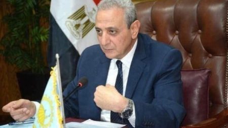 محافظ الغربية : الحفاظ على انتظام الخدمات الأساسية المقدمة للمواطنين أولوية قصوى