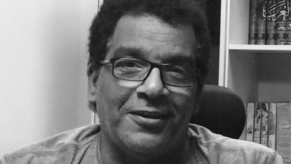 محمود عبدالشكور ينعى أحمد عبدالله.. ويحكي كواليس الخضة من اللمبي