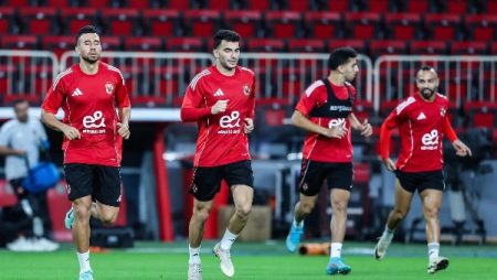 لقطات من مران الأهلي الرئيسي استعدادًا لمواجهة الزمالك في السوبر المصري |شاهد