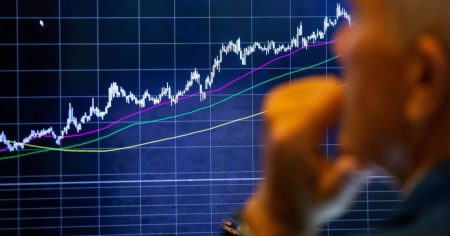 مؤشرات وول ستريت ترتفع بدعم من “شراء الانخفاضات”