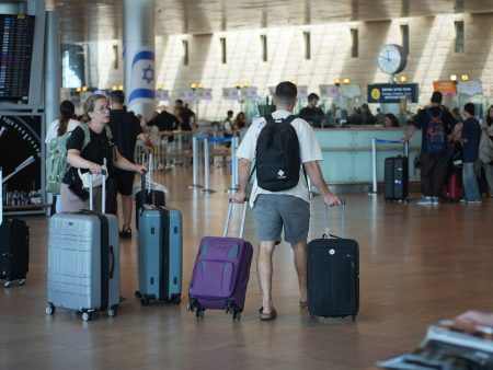 “رحيل جماعي” يثير مخاوف من تداعيات اقتصادية وسياسية بإسرائيل | أخبار