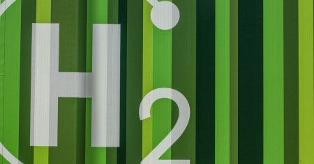 رئيس أكوا باور: الهيدروجين الأخضر الأقل تكلفة في العالم سيكون سعودياً