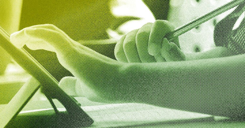 تقرير إخباري عن WIRED: مقاطع فيديو لمدرسة ألفا، وGrokipedia، والعقارات التي تعمل بالذكاء الاصطناعي