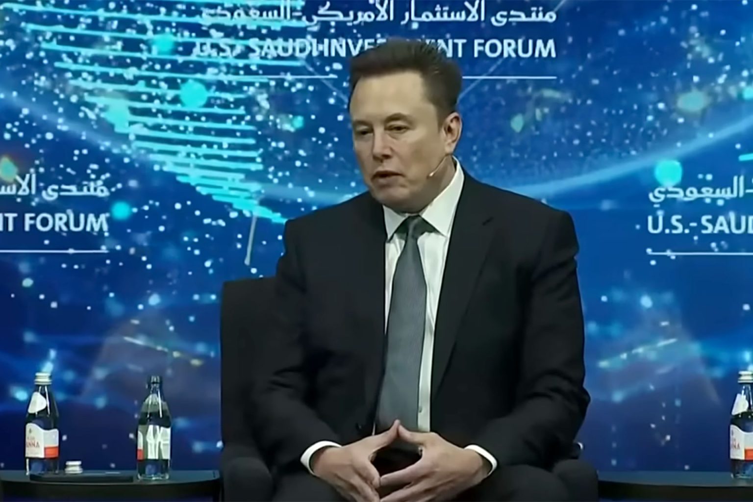 اقتصاد بلا عمل ولا مال؟ ماسك يطلق أكثر توقعاته تطرفًا حتى الآن