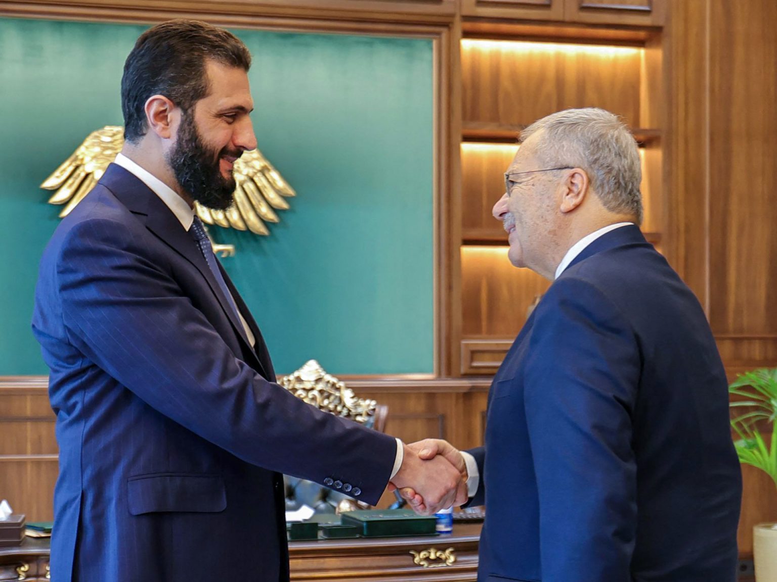 مباحثات سورية لبنانية حول ملفات المفقودين والموقوفين والحدود