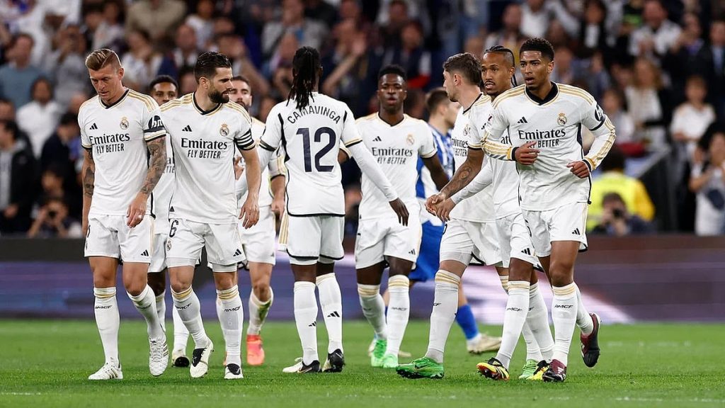 ريال مدريد يتعثّر أمام فايكانو ويمنح برشلونة فرصة تقليص الفارق في الدوري الإسباني