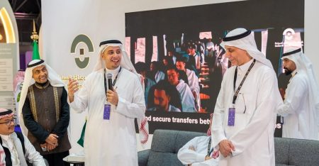 وكيل وزارة الحج يدشن مبادرة «تمكين العاملين في خدمة ضيوف الرحمن»