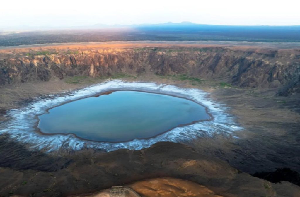 “بحيرة طمية” بالطائف.. معلم طبيعي بارزة في مسارات السياحة البركانية