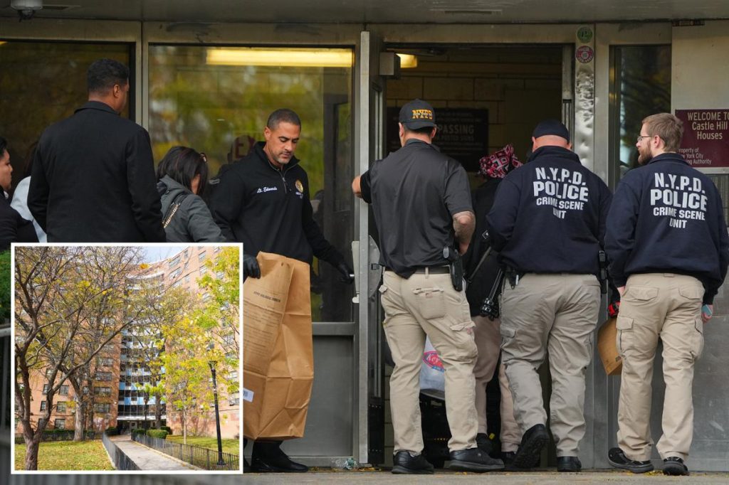 رجل من مدينة نيويورك يقتل 3 من أفراد أسرته قبل أن يطلق النار على نفسه في عملية قتل مروعة رباعية في برونكس