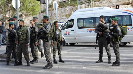 إصابة فلسطيني برصاص الاحتلال قرب القدس