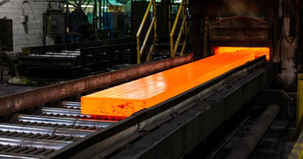 تراجع سعر النحاس والألمنيوم مع التركيز على مسار الفائدة الأميركية