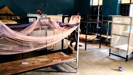 أطفالٌ من بينهم 5 أعوامٌ ضمن مئاتٍ خطفوا من مدرسة كاثوليكية في نيجيريا.